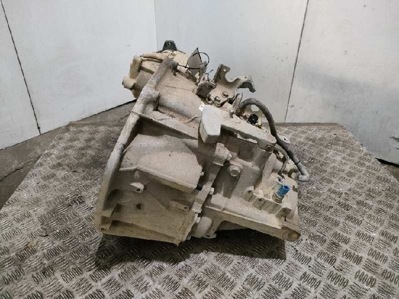 Recambio de caja cambios para nissan x-trail (t31) le referencia OEM IAM JG71  