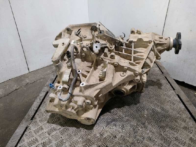 Recambio de caja cambios para nissan x-trail (t31) le referencia OEM IAM JG71  