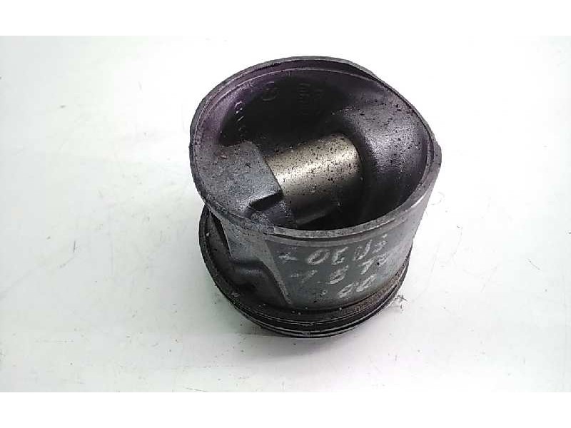 Recambio de piston para ford focus berlina (cak) 1.8 tddi turbodiesel cat referencia OEM IAM   121647