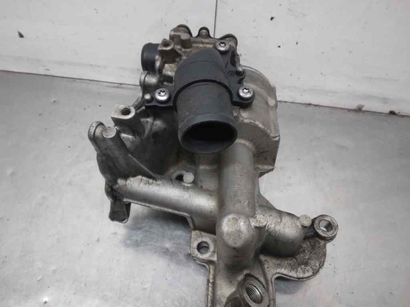 Recambio de soporte filtro aceite para renault koleos 2.0 dci diesel fap referencia OEM IAM M9R856  