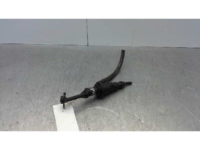 Recambio de bomba embrague para renault master desde ´98 2.8 tdi referencia OEM IAM 502500605 700314537C 