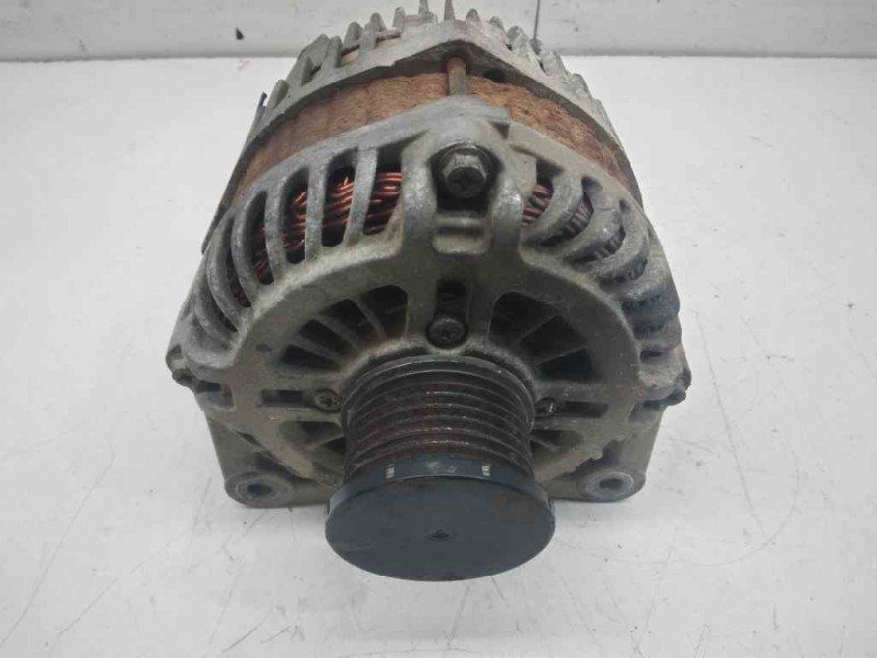 Recambio de alternador para nissan x-trail (t31) le referencia OEM IAM 23100JG71A  