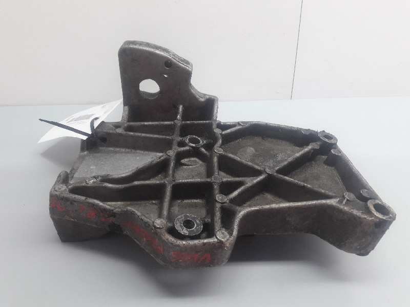 Recambio de soporte motor para volkswagen passat berlina (3b2) 1.8 referencia OEM IAM 058260885  121653