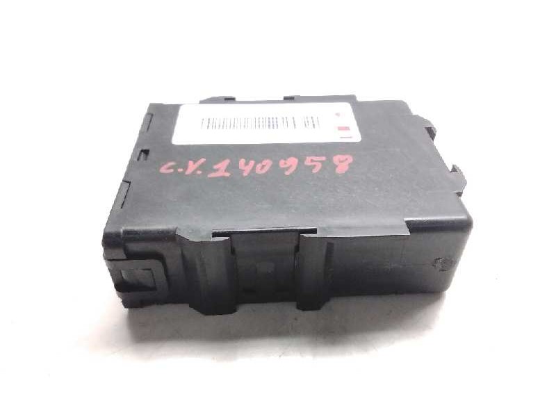 Recambio de centralita control transmision para toyota auris hybrid active referencia OEM IAM 895356000  