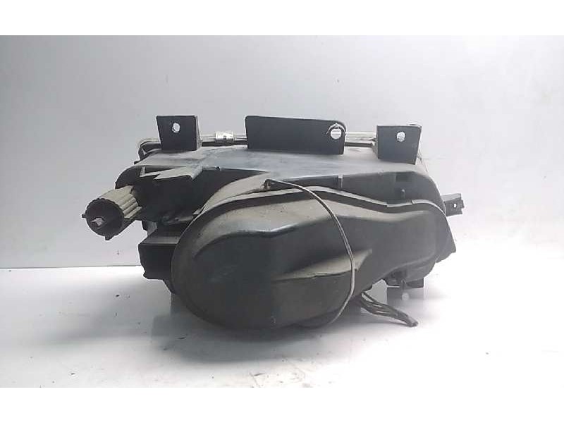 Recambio de faro izquierdo para peugeot 405 berlina sri exclusive referencia OEM IAM   