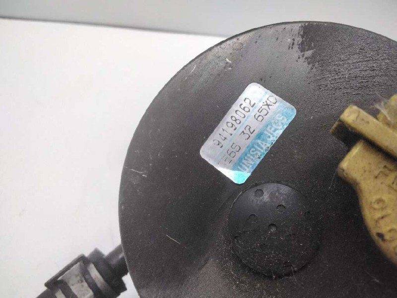 Recambio de bomba direccion para mazda 626 berl./coupe/famil. (gd/gv) lx familiar (gv) referencia OEM IAM 94198062  