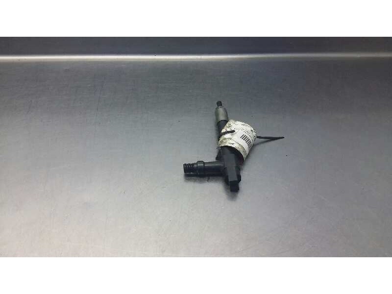 Recambio de inyector para mazda 626 berl./coupe/famil. (gd/gv) lx familiar (gv) referencia OEM IAM   