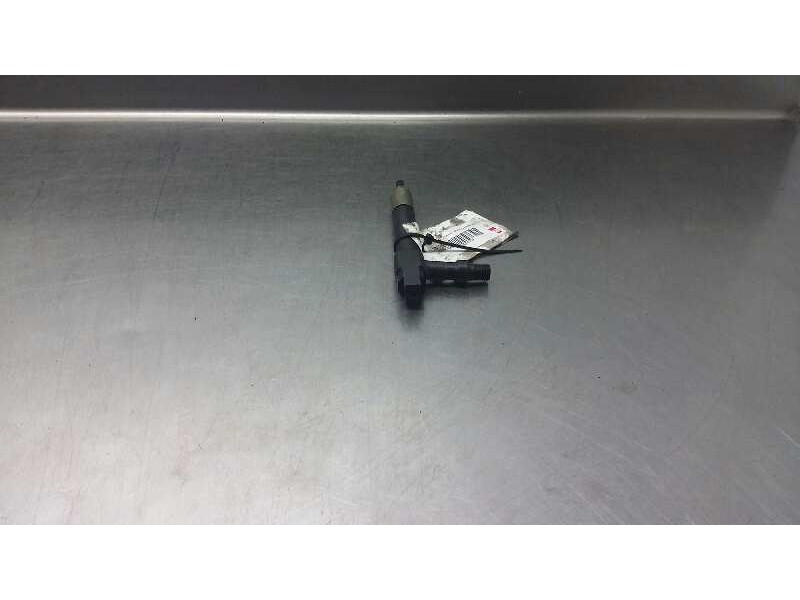 Recambio de inyector para mazda 626 berl./coupe/famil. (gd/gv) lx familiar (gv) referencia OEM IAM   