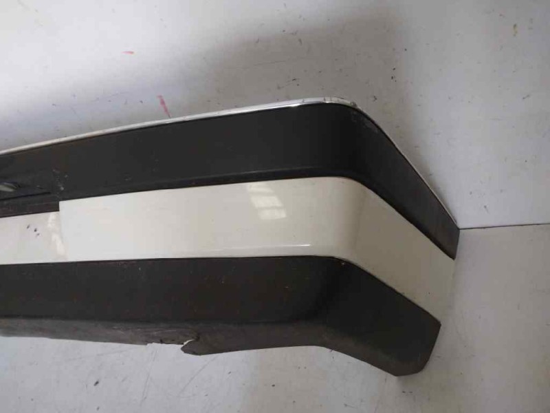 Recambio de paragolpes trasero para peugeot 405 berlina sri exclusive referencia OEM IAM   