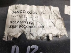 Recambio de maneta interior delantera izquierda para renault premium route 2006 fas 4x2 larga distancia referencia OEM IAM 50106 2