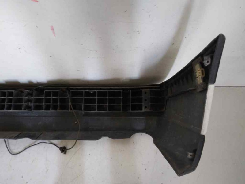 Recambio de paragolpes trasero para peugeot 405 berlina sri exclusive referencia OEM IAM   