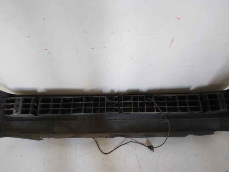 Recambio de paragolpes trasero para peugeot 405 berlina sri exclusive referencia OEM IAM   