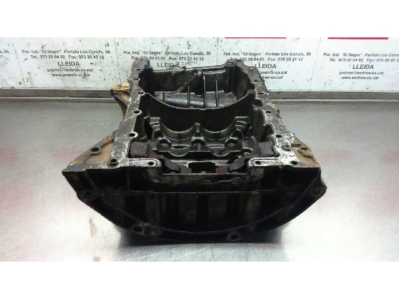 Recambio de carter para renault trafic caja cerrada (ab 4.01) 2.0 dci diesel cat referencia OEM IAM M94780  