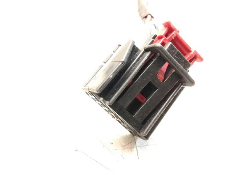 Recambio de retrovisor derecho para audi a3 (8v) ambiente referencia OEM IAM   