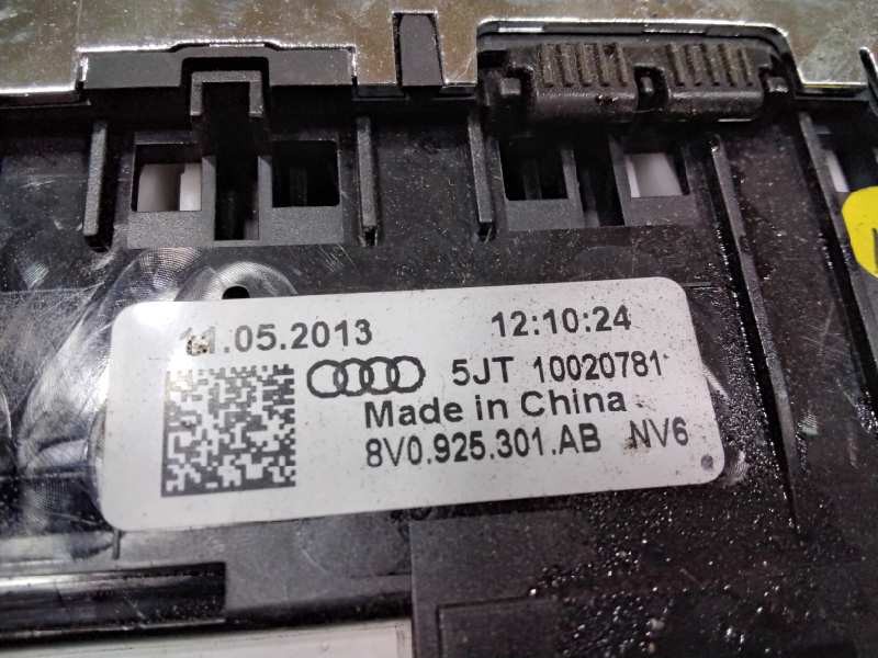 Recambio de warning para audi a3 (8v) ambiente referencia OEM IAM 5JT10020781  