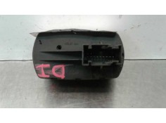 Recambio de mando elevalunas delantero derecho para opel corsa d cosmo referencia OEM IAM 13189333   2