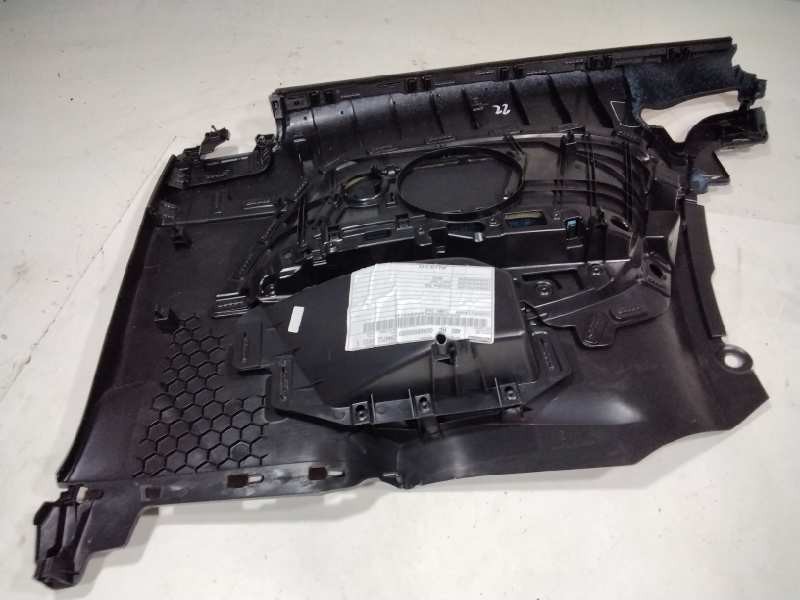 Recambio de guarnecido puerta trasera izquierda para audi a3 (8v) ambiente referencia OEM IAM   