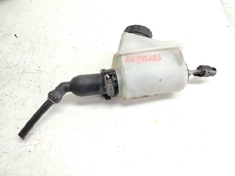 Recambio de bombin pedal embrague para renault premium route 2006 fas 4x2 larga distancia referencia OEM IAM 9700010204  