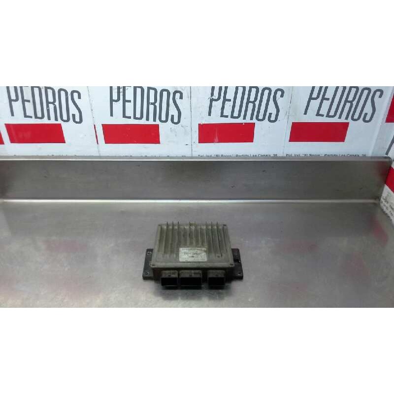 Recambio de centralita motor uce para renault megane ii classic berlina confort expression referencia OEM IAM 800033449 201 