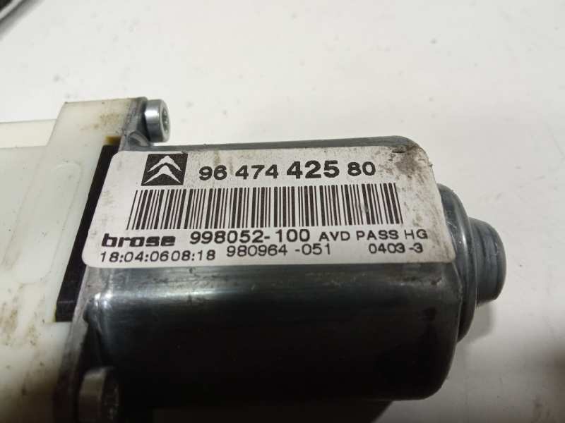 Recambio de elevalunas delantero derecho para citroen c4 coupe vtr referencia OEM IAM 7746004701  