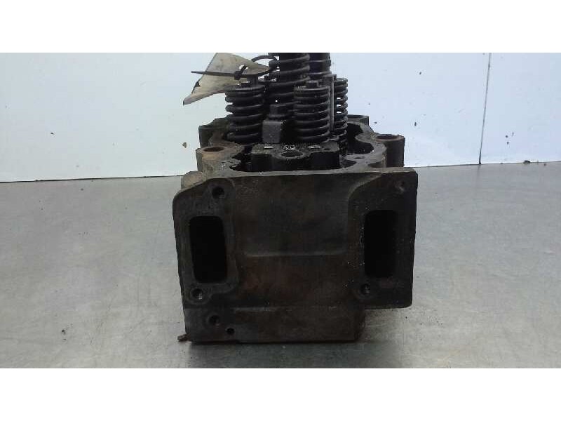 Recambio de culata para scania serie 4 124 referencia OEM IAM   