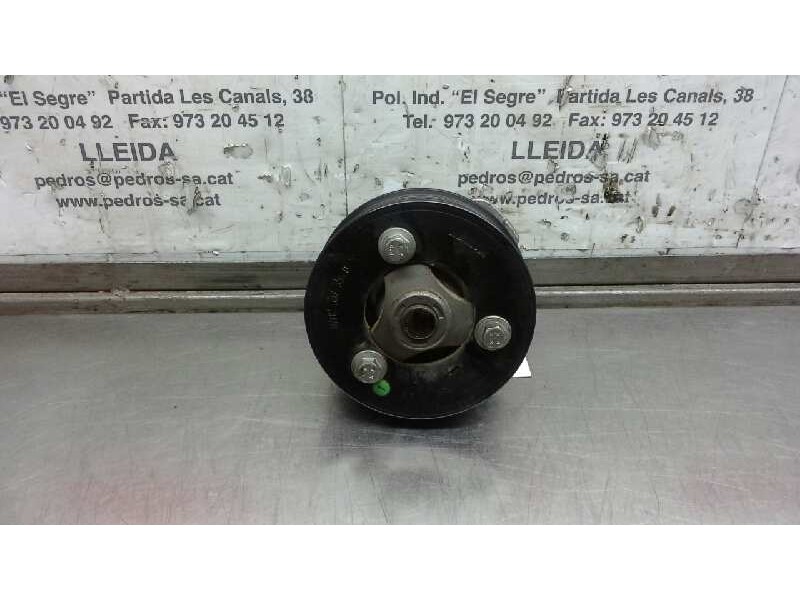 Recambio de bomba agua para renault koleos 2.0 dci diesel fap cat referencia OEM IAM M0R832  4X4