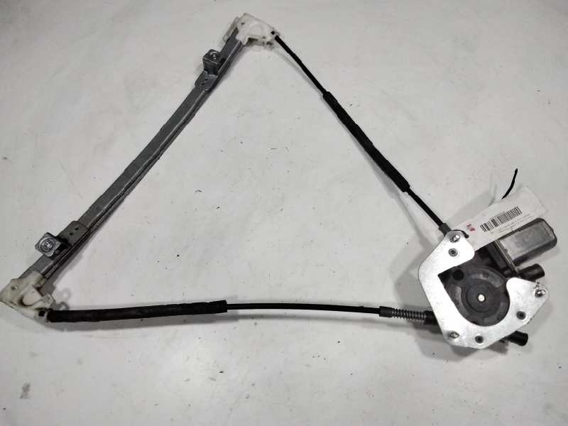 Recambio de elevalunas delantero izquierdo para renault clio ii fase i (b/cbo) 1.9 d referencia OEM IAM 7700842247  