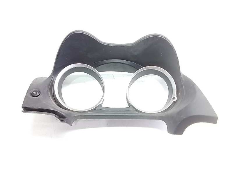 Recambio de consola central para mitsubishi lancer berlina (cy0) referencia OEM IAM MB920565  