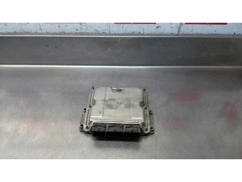 Recambio de centralita motor uce para renault megane ii berlina 5p confort expression referencia OEM IAM 8200321263 298 