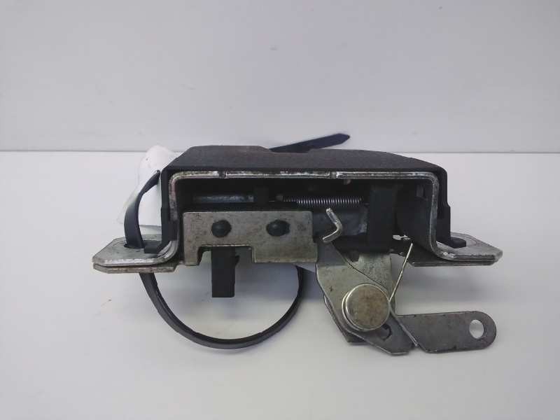 Recambio de cerradura maletero / porton para seat ibiza (6l1) cool referencia OEM IAM 6827505  