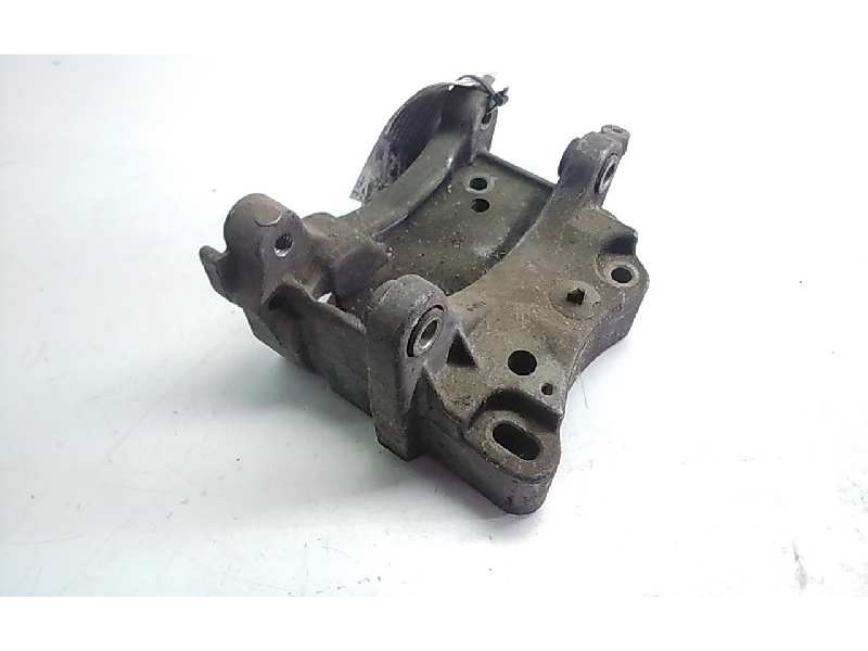 Recambio de soporte alternador para peugeot 307 (s1) xs referencia OEM IAM   