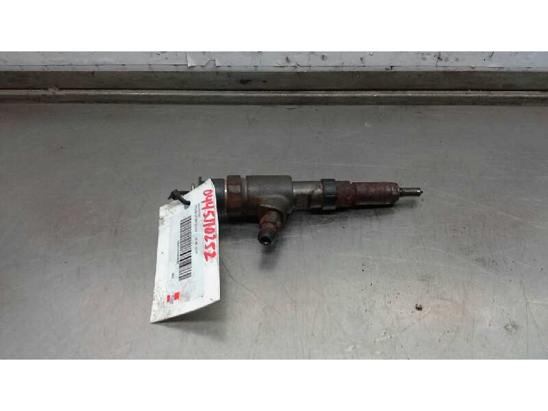 Recambio de inyector para peugeot 207 x-line referencia OEM IAM 0445110252  