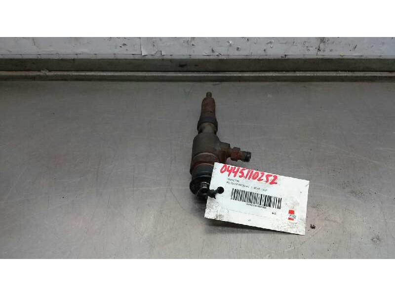 Recambio de inyector para peugeot 207 x-line referencia OEM IAM 0445110252  