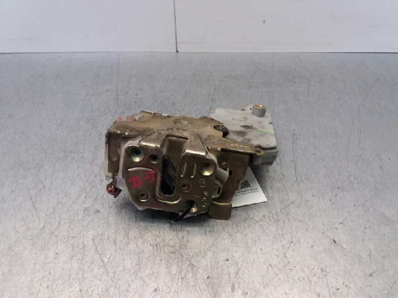 Recambio de cerradura puerta delantera izquierda para nissan primera berlina (p11) 2.0 turbodiesel cat referencia OEM IAM   