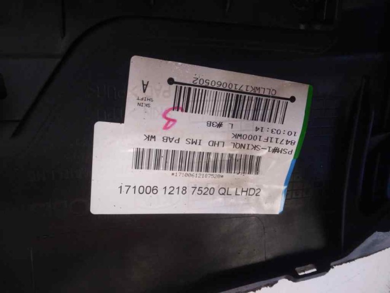 Recambio de salpicadero para kia sportage 1.6 cat referencia OEM IAM 84710F1200WK 17100612187520QLLHD2 