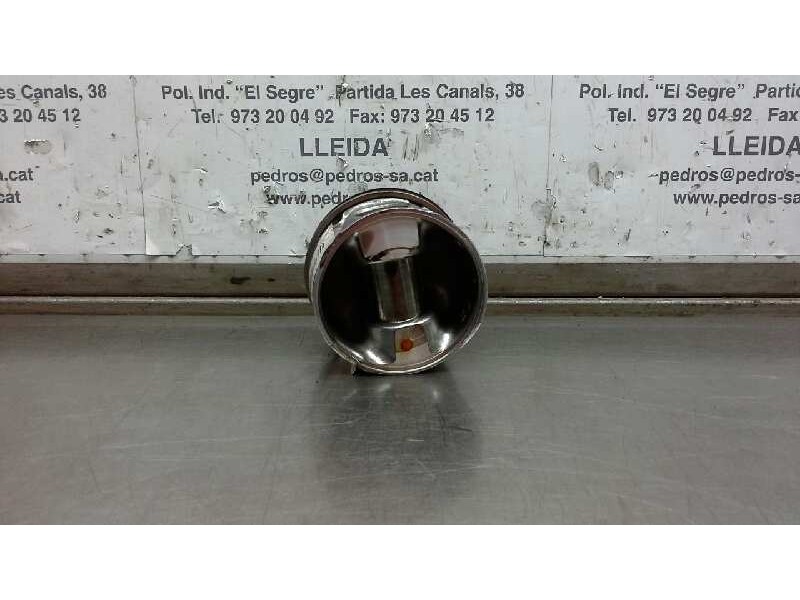 Recambio de piston para peugeot 207 x-line referencia OEM IAM   