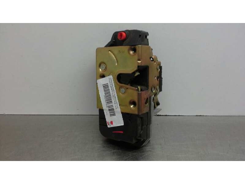 Recambio de cerradura puerta trasera derecha para peugeot 206 berlina xt referencia OEM IAM 913887  