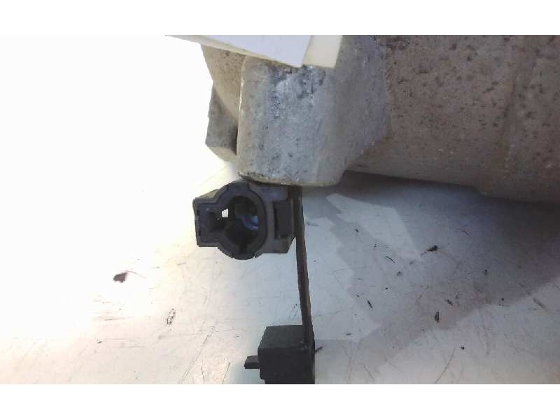 Recambio de compresor aire acondicionado para nissan terrano/terrano.ii (r20) referencia OEM IAM 926000F001 CALSONIC 12225