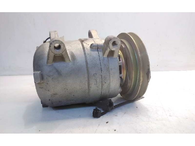 Recambio de compresor aire acondicionado para nissan terrano/terrano.ii (r20) referencia OEM IAM 926000F001  
