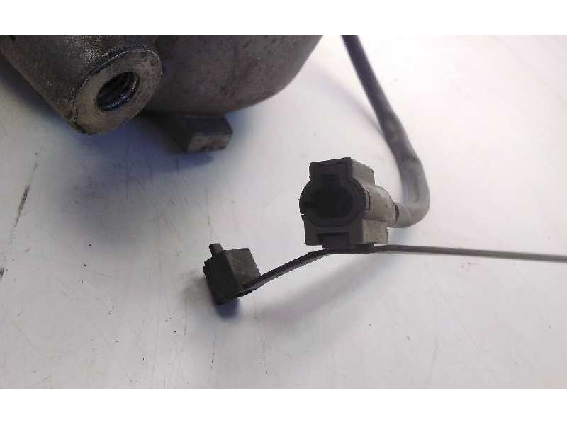 Recambio de compresor aire acondicionado para nissan terrano/terrano.ii (r20) referencia OEM IAM 926000F001  