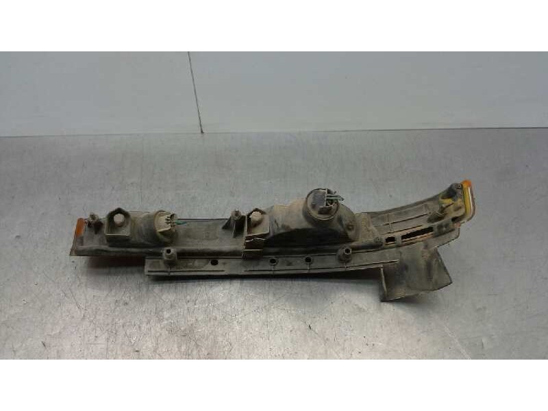 Recambio de piloto delantero derecho para mitsubishi canter referencia OEM IAM   