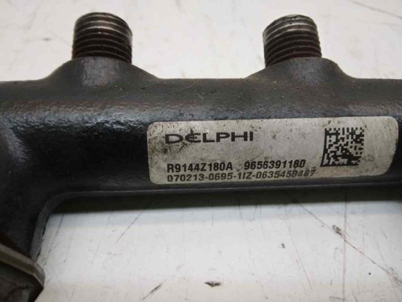 Recambio de rampa inyectora para peugeot 407 st sport referencia OEM IAM R19144Z180A  