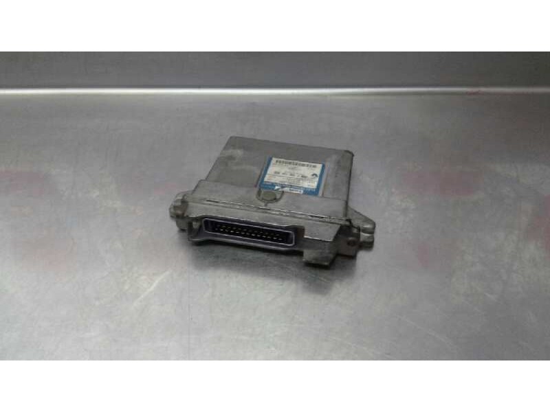 Recambio de centralita motor uce para renault clio ii fase i (b/cbo) 1.9 diesel referencia OEM IAM 7700104956 250 