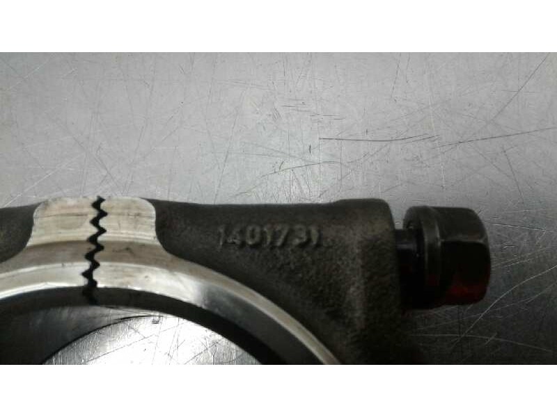 Recambio de biela para scania serie 4 124 referencia OEM IAM   