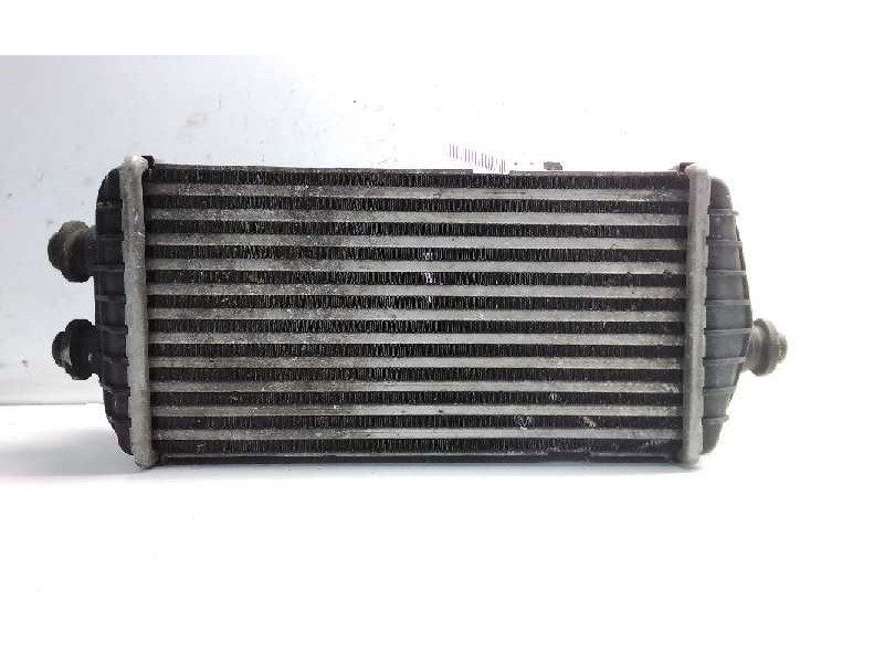 Recambio de intercooler para hyundai i30 (gd) tecno referencia OEM IAM 282702A570  