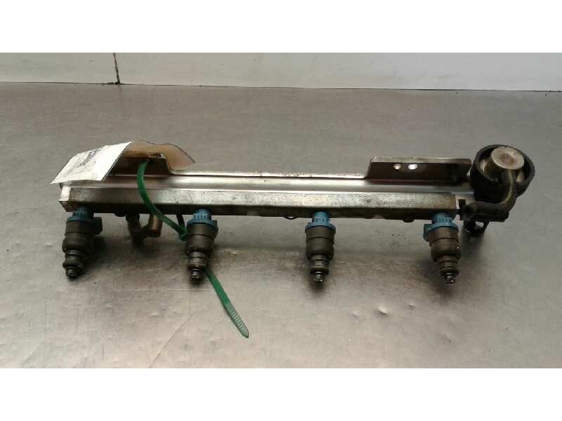 Recambio de rampa inyectora para volvo s40 berlina 1.8i referencia OEM IAM 30875642  