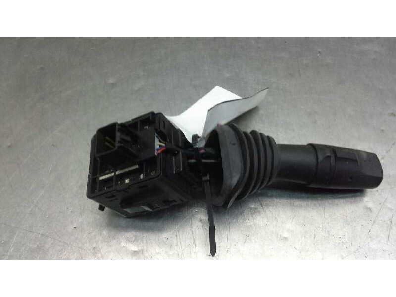 Recambio de mando limpia para chevrolet captiva 2.0 diesel cat referencia OEM IAM 137030  