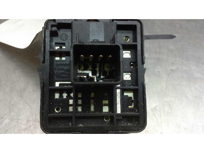 Recambio de mando limpia para chevrolet captiva 2.0 diesel cat referencia OEM IAM 137030  