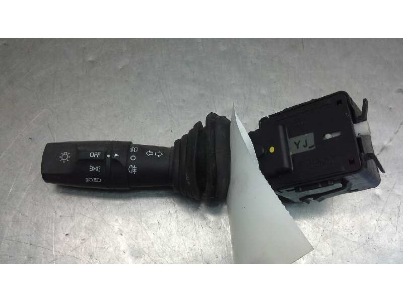 Recambio de mando luces para chevrolet captiva 2.0 diesel cat referencia OEM IAM YJ  