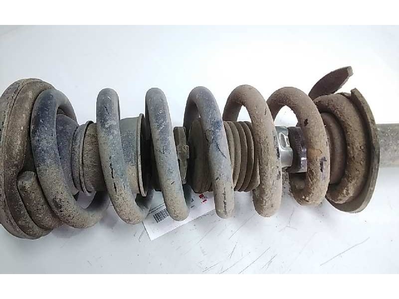 Recambio de amortiguador delantero izquierdo para mitsubishi montero (v60/v70) 3.2 di-d cat referencia OEM IAM   